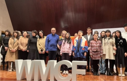 Foto de familia del World Music Connecti-on en Huesca. Foto Mercedes Manterola